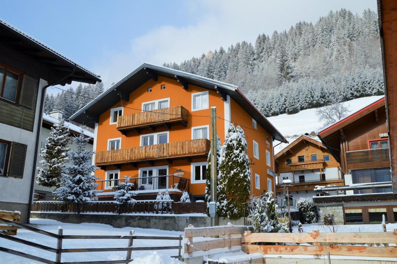Aparthotel Pinzgau Нойкирхен-ам-Гросфенедигер Экстерьер фото